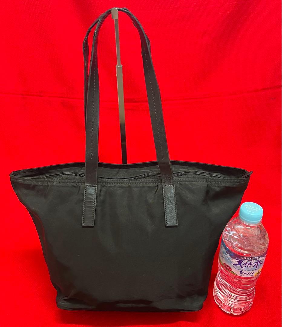 本物.美品　PRADA プラダ　革×ナイロン　トート　バッグ 通勤.通学 黒