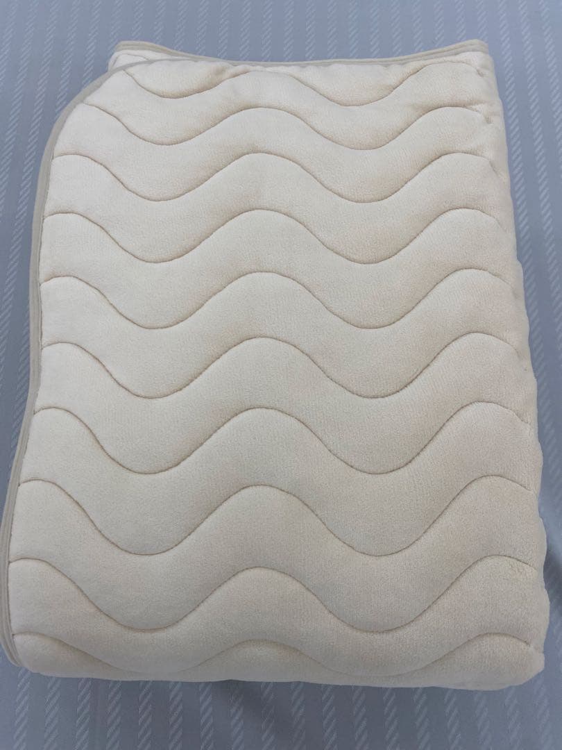 ダブルサイズ・ロマンス綿１００%敷きパッド・遠赤外線混わた使用・日本製・洗濯OK