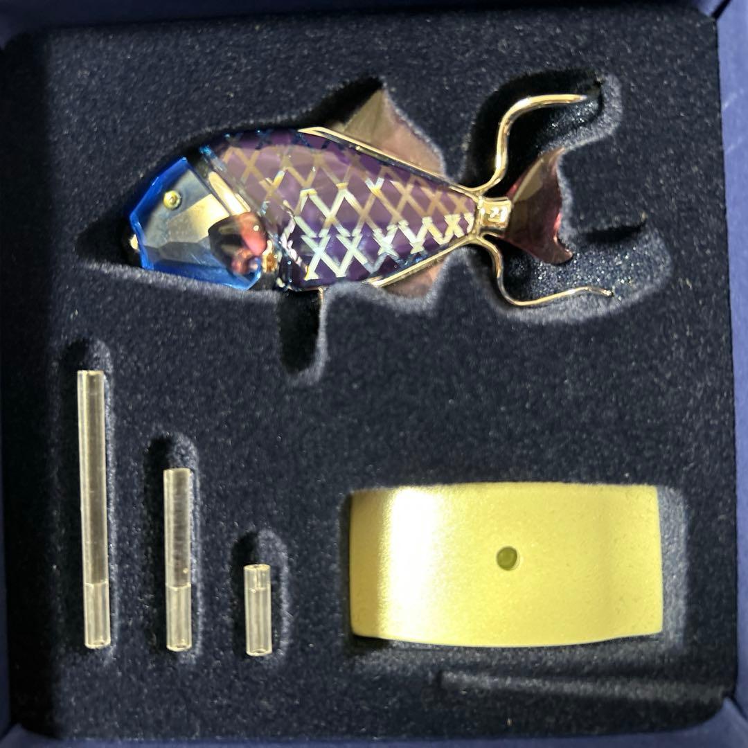 スワロフスキー　クリスタル　魚　置物
