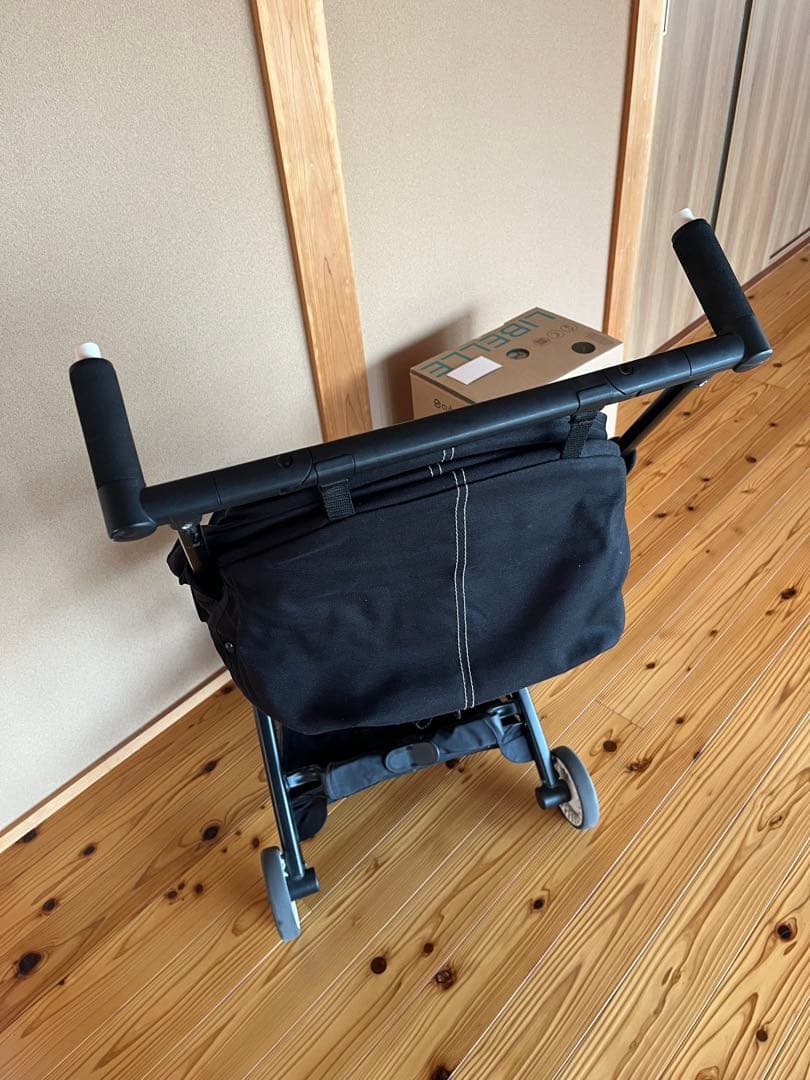 ト*ロ様 USED: Cybex Libelle ブラック ベビーカー　(別売バ