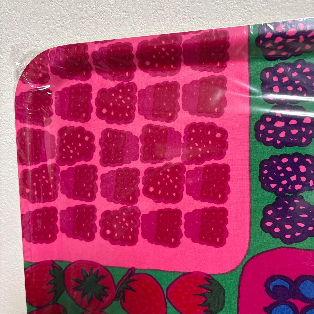 未使用 マリメッコ ムンモランマルヤット トレイ トレー お盆 廃盤 いちご