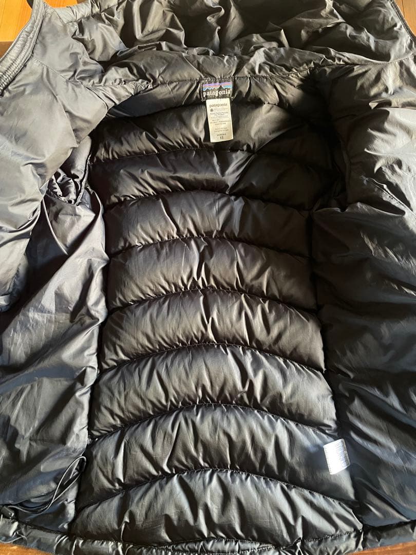 Patagonia パタゴニア　ブラック ダウンジャケット レディース　XS