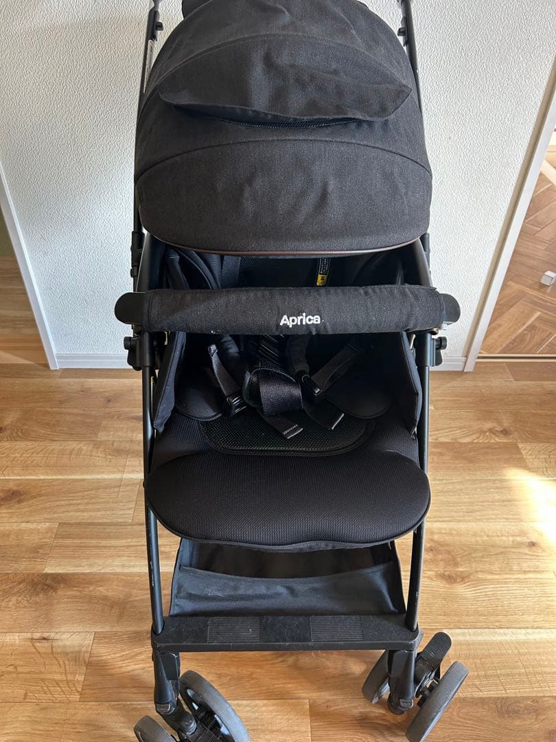 美品　ラクーナクッションフリープラス