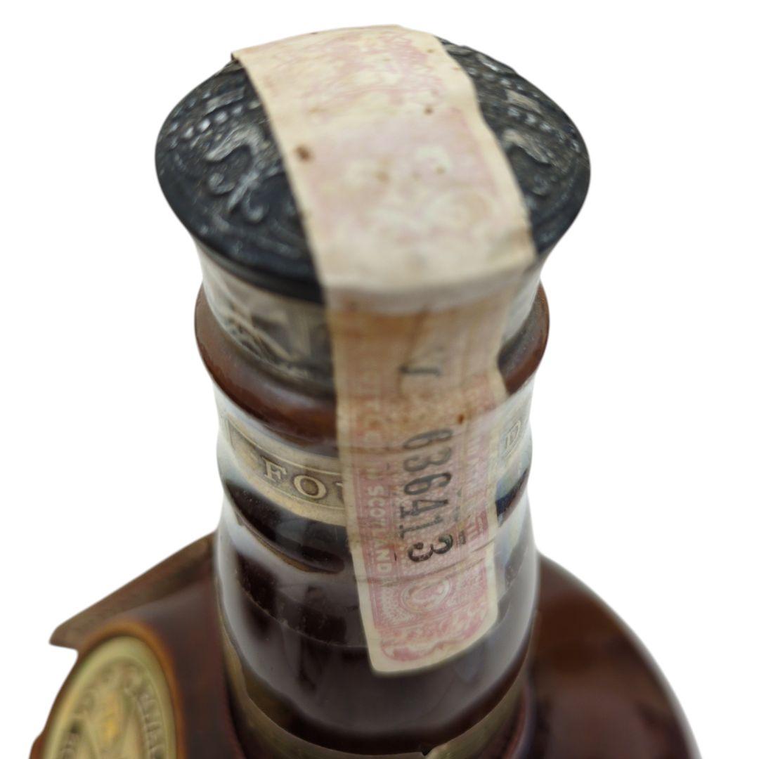 [未開栓] ウイスキー ロイヤルサルート 21年 茶 陶器ボトル 1000ml