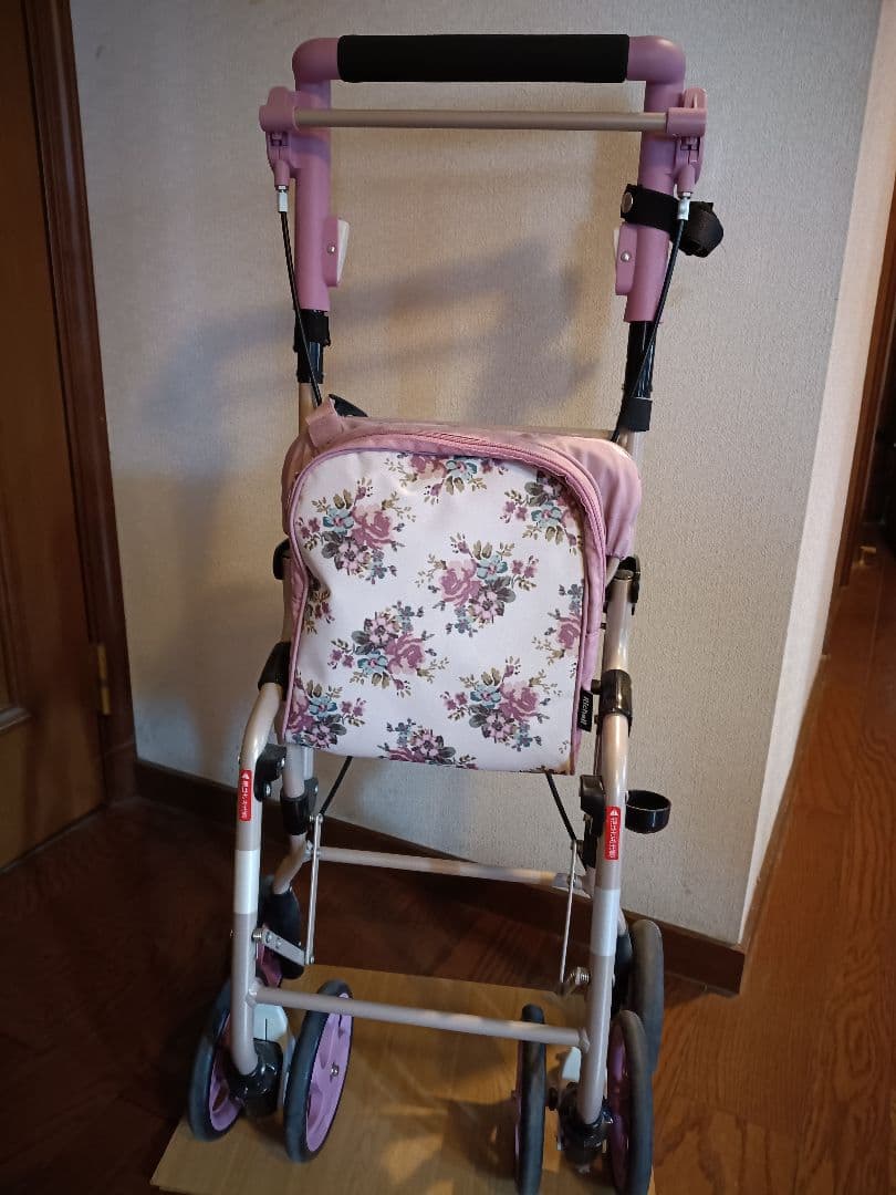 リッチェル　Richell アルキュート　UL　シルバーカー　ピンク花柄