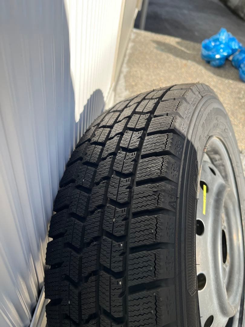 スタッドレスタイヤ 13インチ 4本セット バリ溝