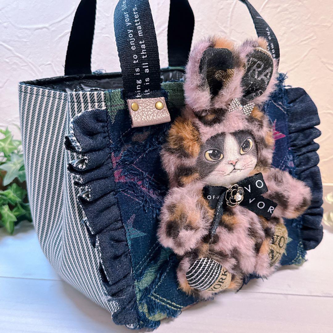 ゆ*ら様 コヤンイサムチョン♡新作♡ジョース君のうさぎ着ぐるみキューブトートバッ