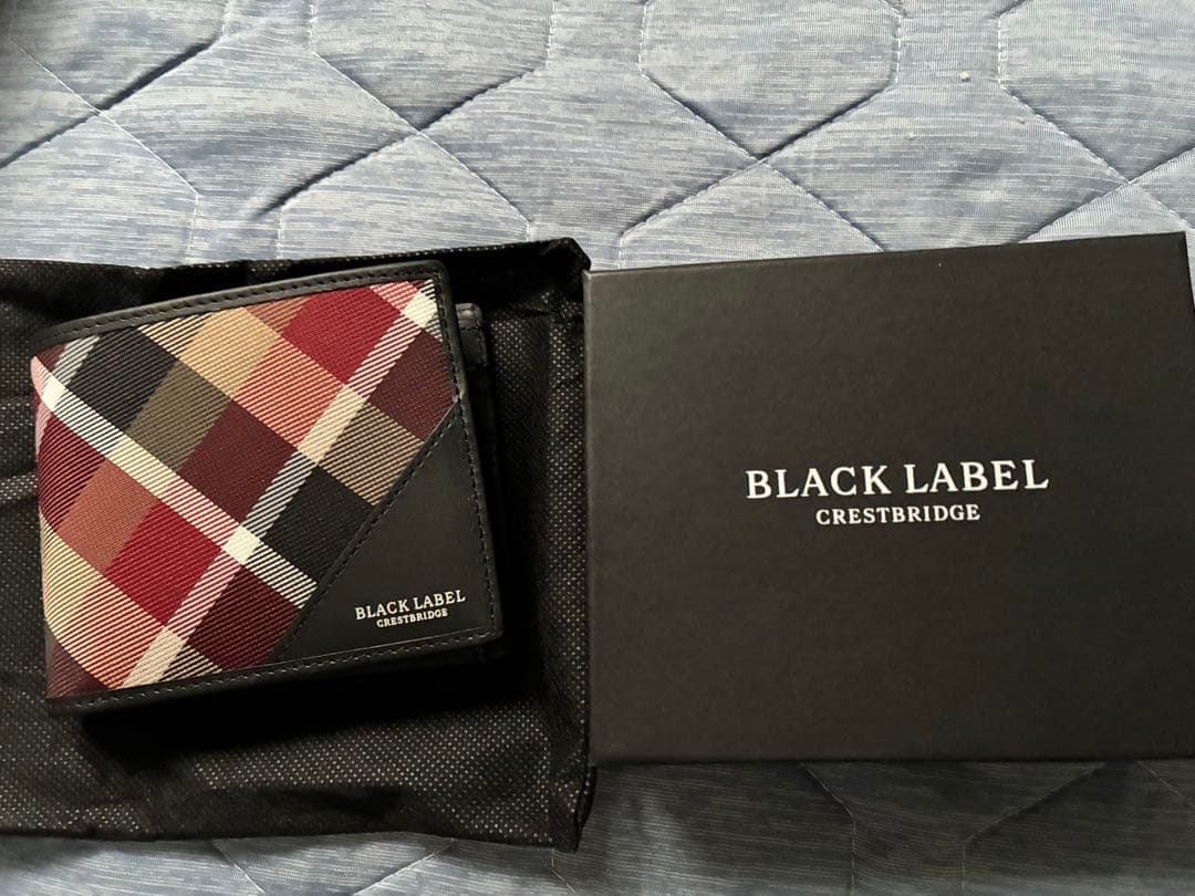 クレストブリッジ　新品　財布