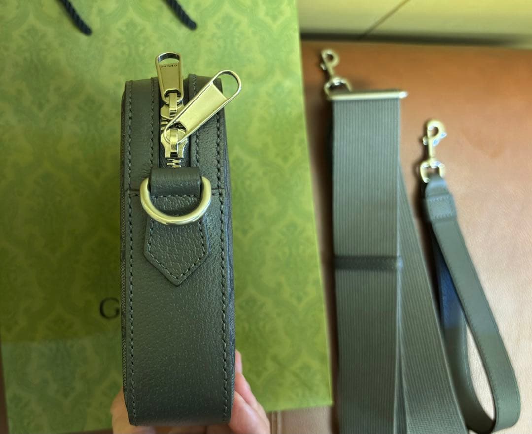 【大幅値下げ】GG メッセンジャー&クロスボディバッグ