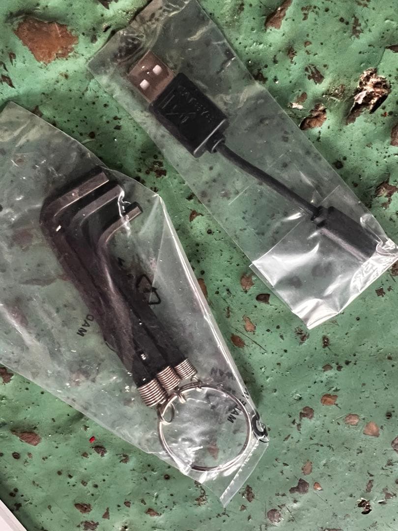 Specialized クロスバイク ブラック 未使用　ヘルメットセット　愛知発