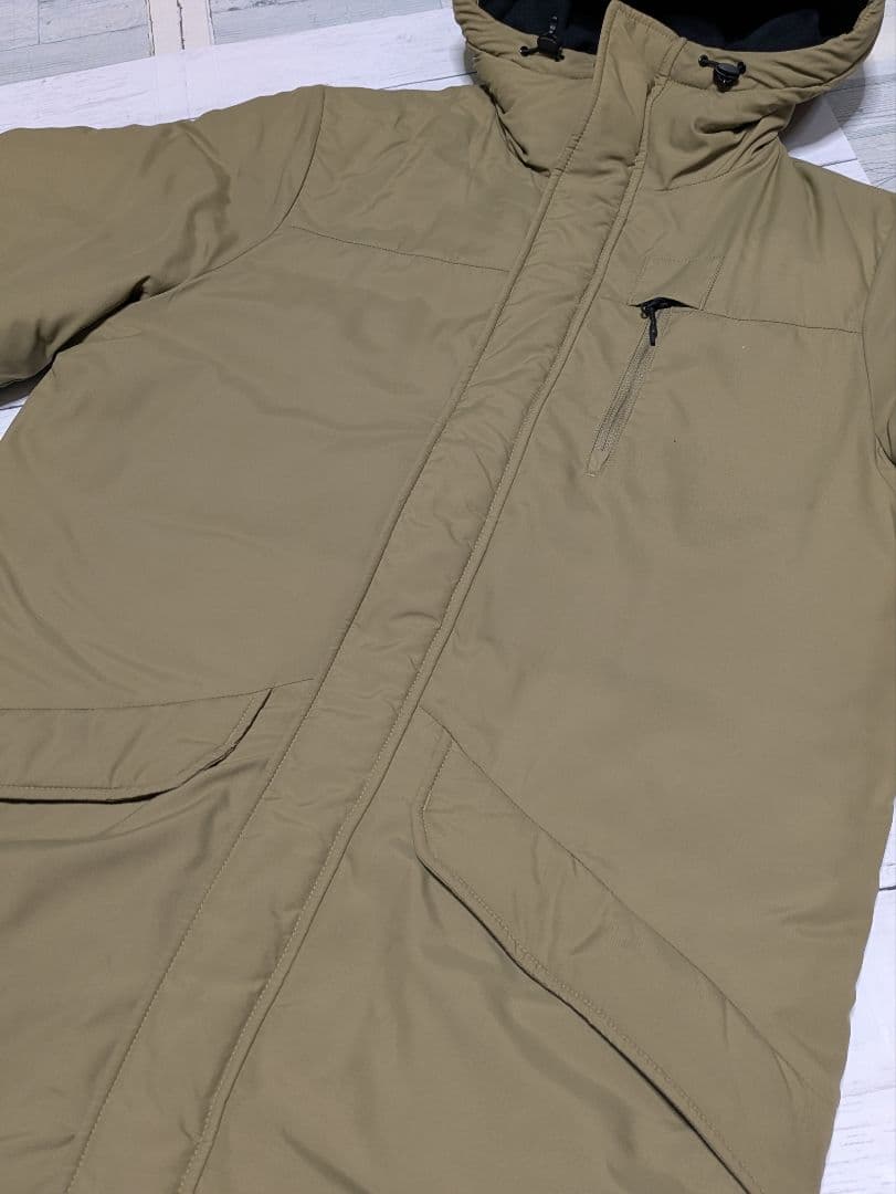 アンダーアーマー ベンチコート ダウン サイズXL相当