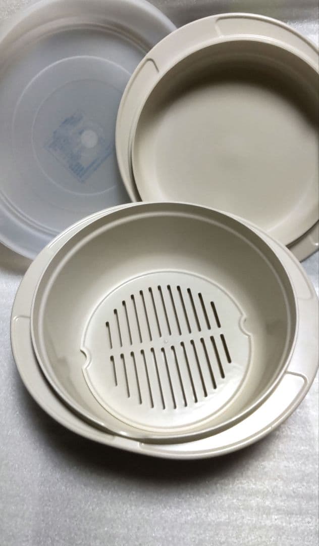 【希少品】タッパーウェア ウルトラ２１ キャセロール　 4点セット