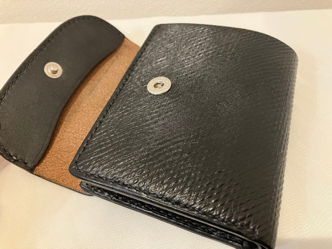 MOTO 財布 二つ折り財布 ウォレット　ロシアンカーフ　モト　本革