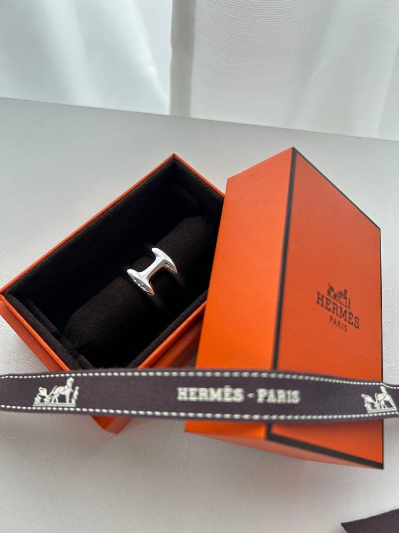 エルメスHERMES オスモズ　57（17号）　希少サイズ　新品未使用