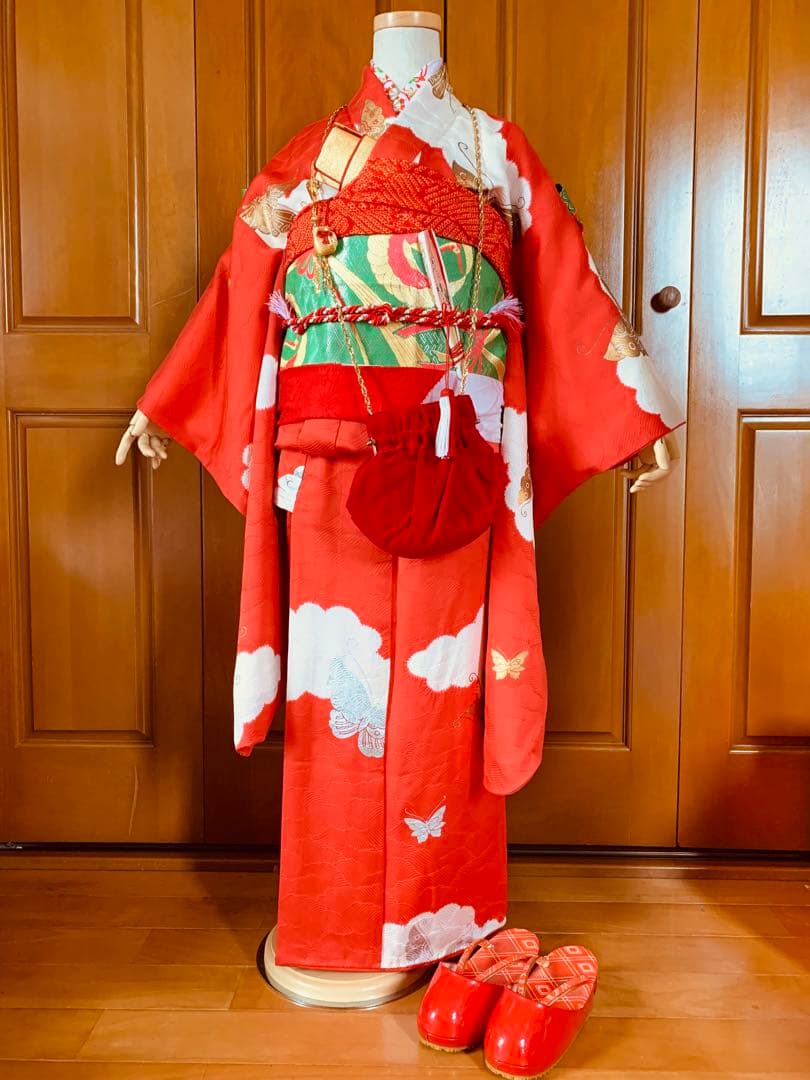七五三　7歳の女の子のお支度クリスマスハーフ成人式へ華やかに着回せるお着物セット
