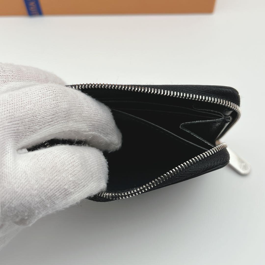 美品 ルイヴィトン ジッピー パース エピ 小銭入れ RFID A0006