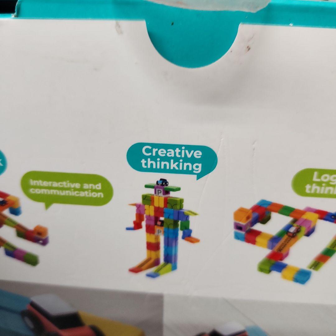 知育玩具 Qbi Magnetic Cube Explorer KIDS PLUS