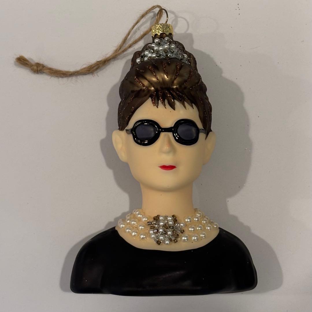 アスティエ クリスマスオーナメント オードリー 旧タイプ（イヤリングなし）