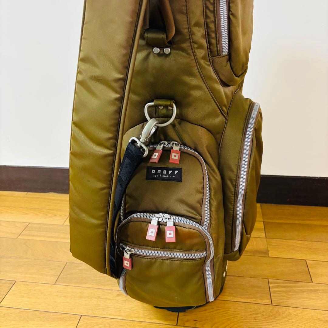 【希少品】　ONOFF キャディバッグ　ゴルフバッグ送料込み