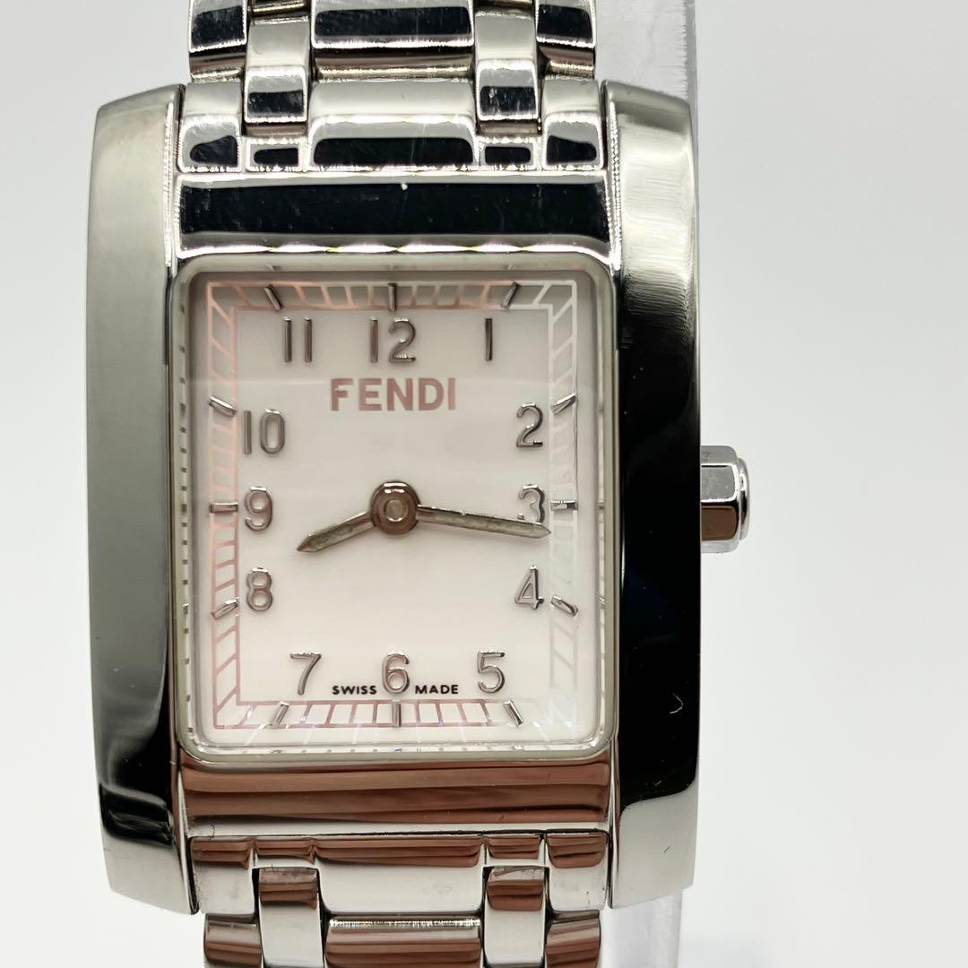 ピンクの猫 さま　　FENDI フェンディ 稼働品 クラシコ 7000L ホワイ