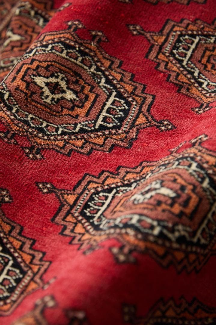 ヴィンテージラグ　トライバルラグ　ラホール産(189×125cm) 赤　茶　黒