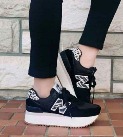 まゆ❗【レア】ニューバランス厚底 574 ブラック/ゼブラ レオパード