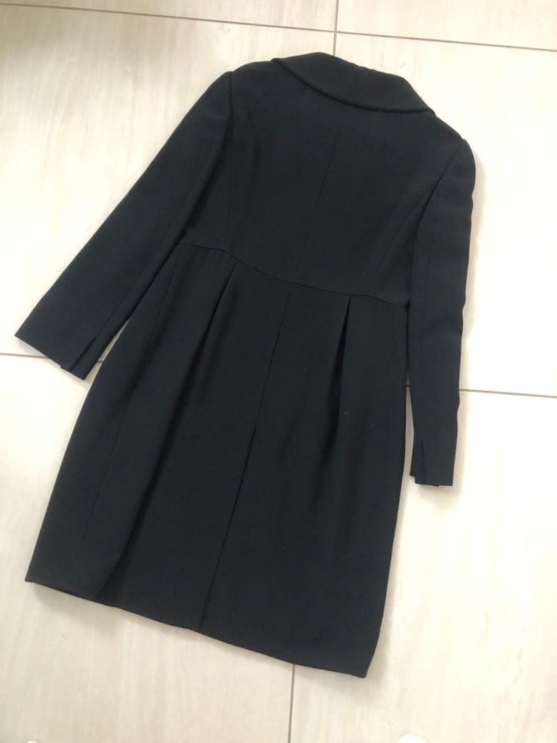 miu miu ミュウミュウ　ブラック ラウンドカラー　コート