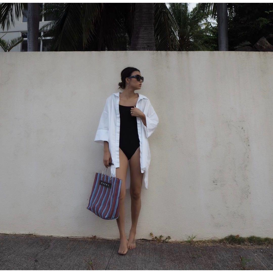 ピンキーMonamour モナム Back open bathing