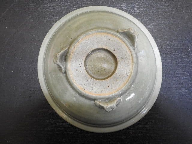 七官青磁三足鉢　　保存箱　MA１４４