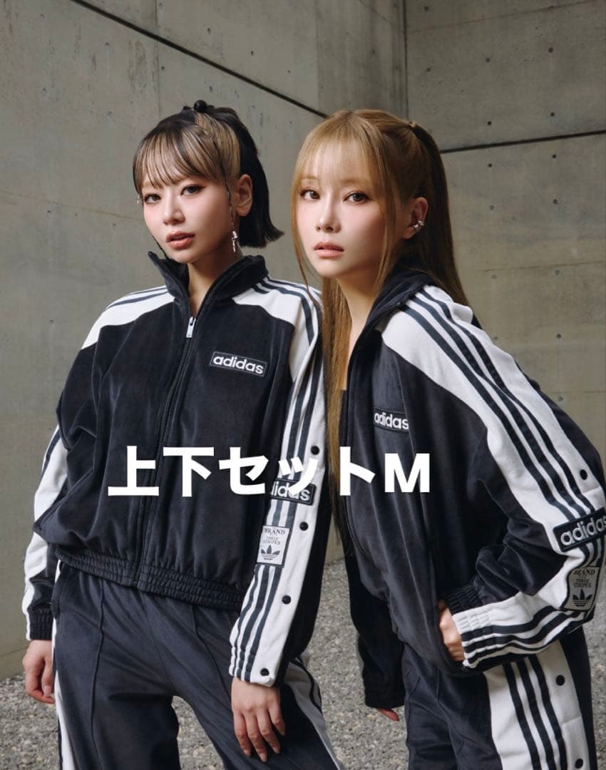 K*a様 adidas W ADIBREAK VELOUR TT TP 黒 Mセ