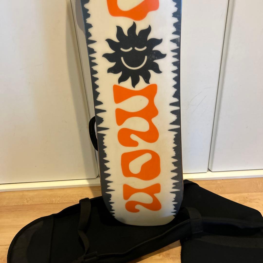 子供用スノーボードSalomon 100cm ビンディング、ケース付き