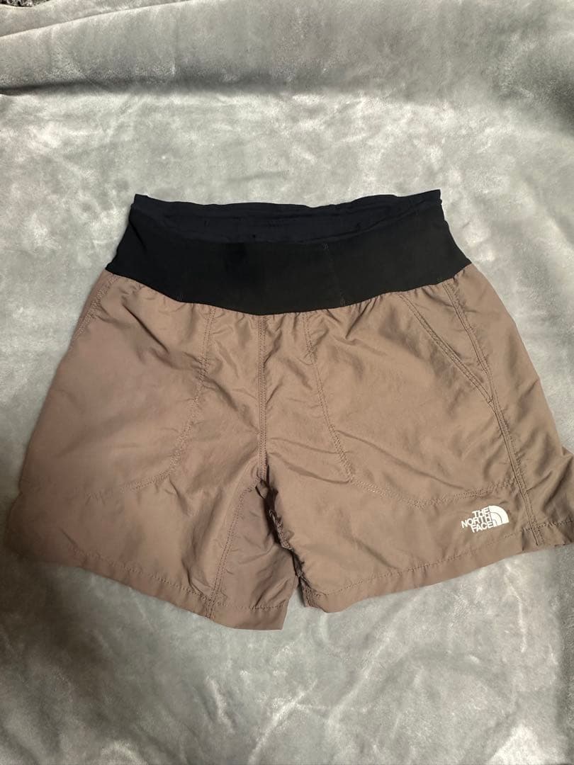 ノースフェイス フリーランショーツ メンズサイズM