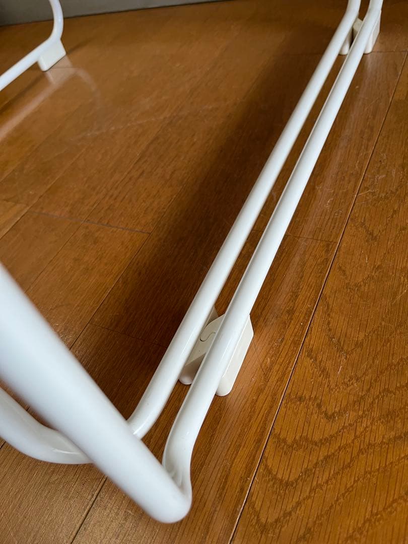 セイアローズ LEO スタッキングチェア 4脚　モダン　カフェ ダイニング