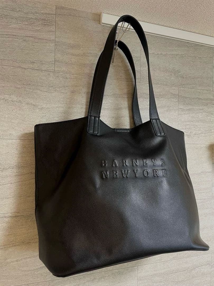 【バーニーズニューヨーク】ロゴトートバッグ　黒　美品　肩掛け◎