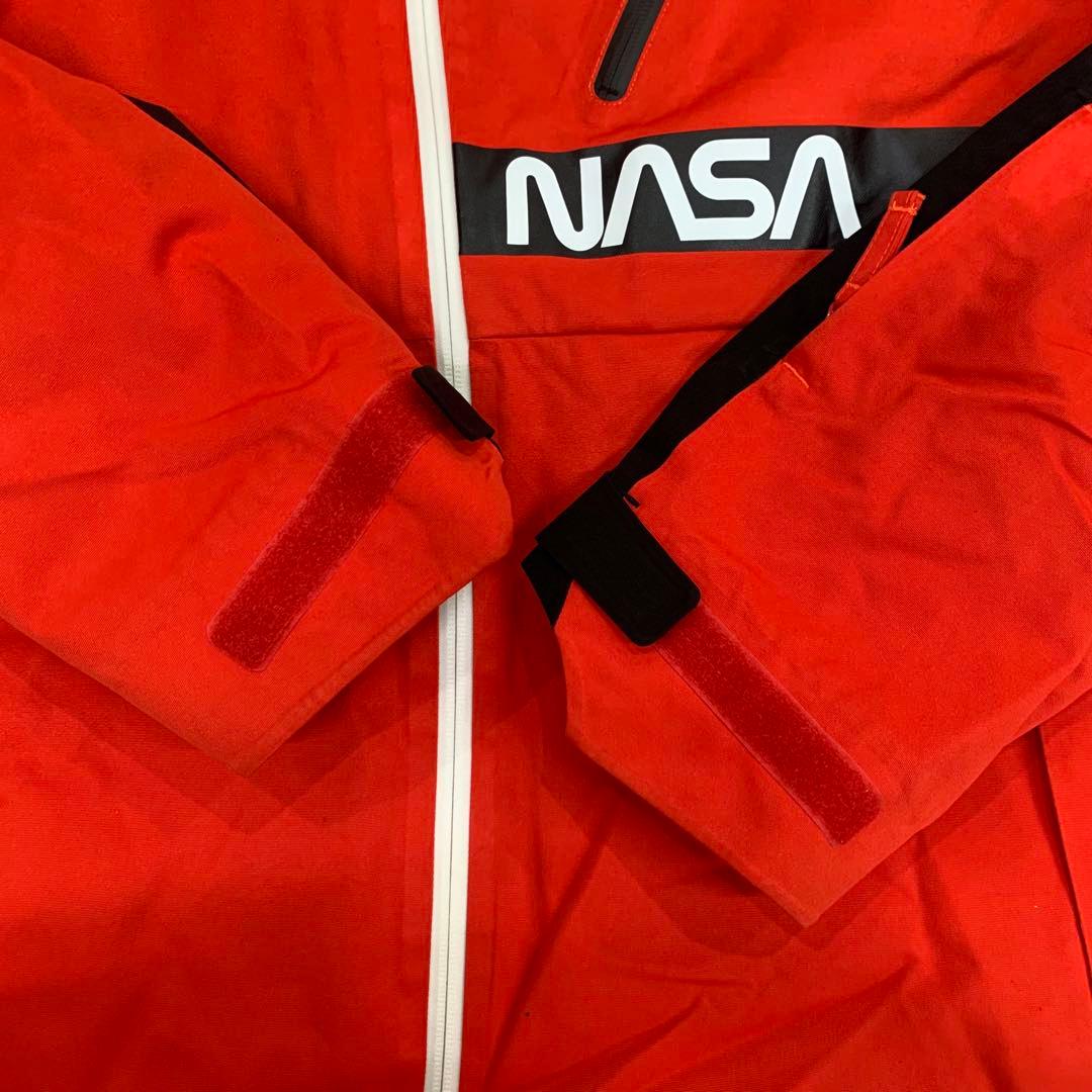 10m306 SIXEIGHTSIX 686 スノーボード ウェア NASA