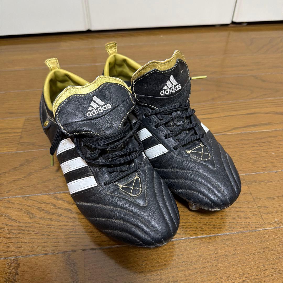 adidas サッカー ブラック/ホワイト/ゴールド adipure FG