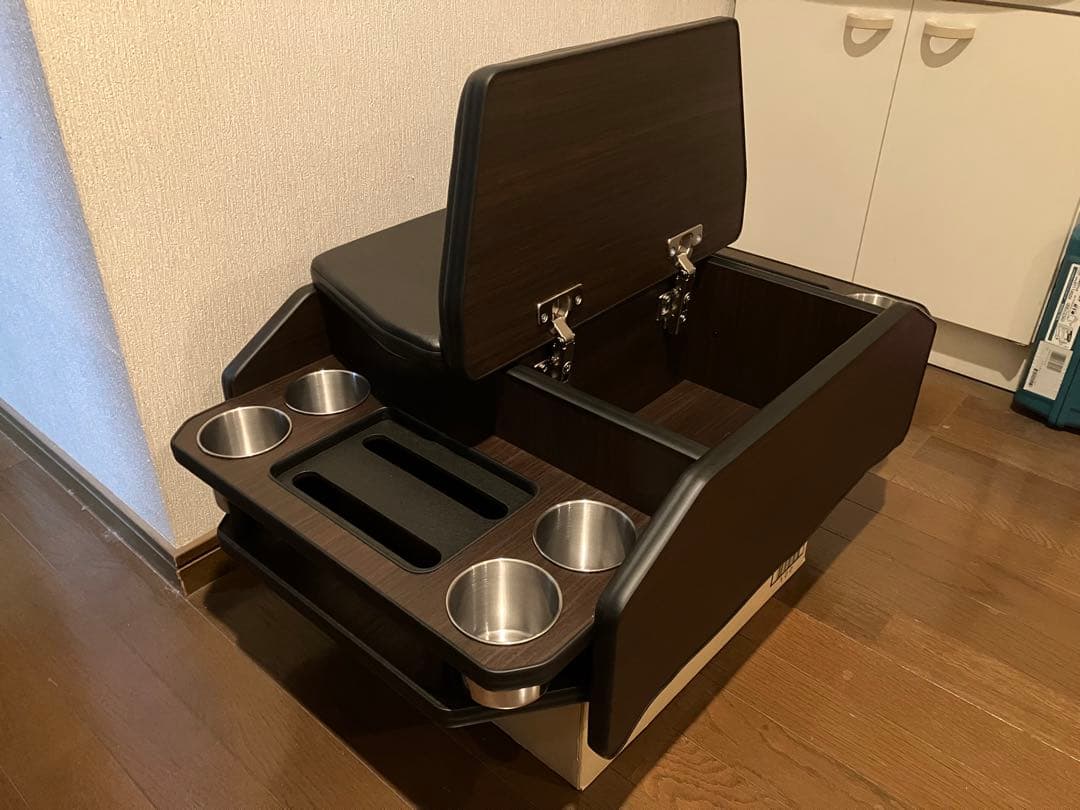 volgページ② 200系 ハイエース ワイド コンソール