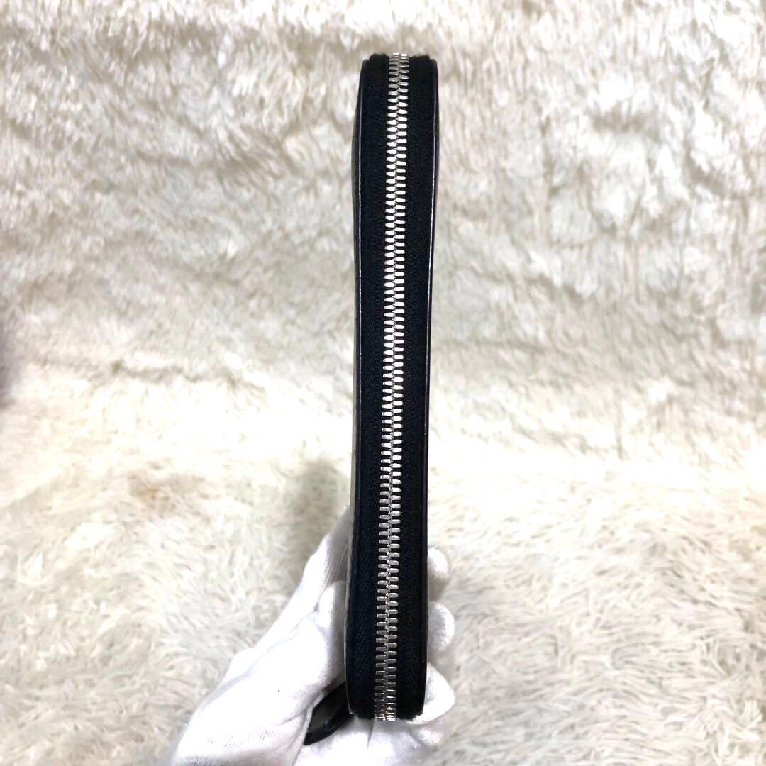 未使用✨ベルルッティ レザー　ラウンドファスナー　長財布