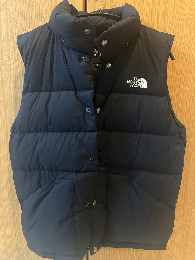 THE NORTH FACEブラックダウンベスト S