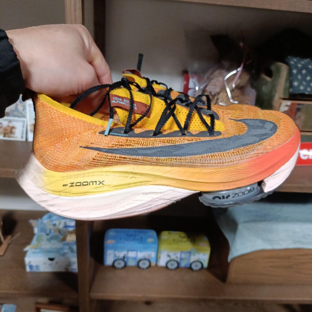 ナイキNIKE アルファフライネクスト% 27.5cmオレンジ×黒