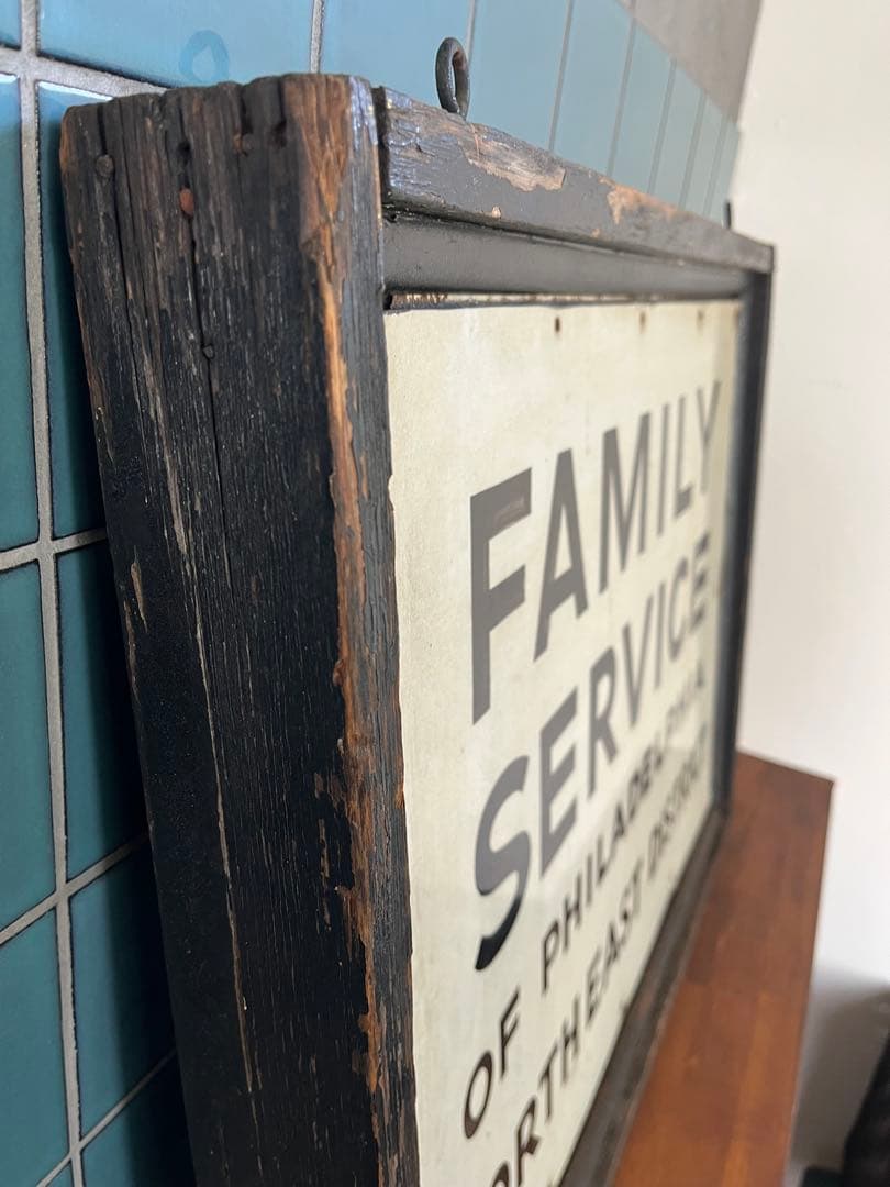 FAMILY SERVISE アンティーク看板