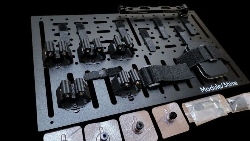 ●アーム付属●46～50L アルミコンテナ用 L 　　上蓋パネル　穴あけ対応