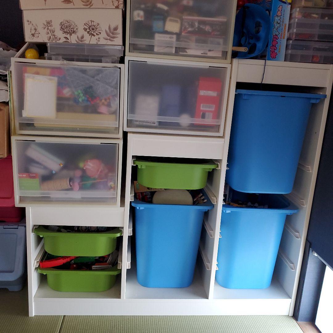 ホワイト収納ラック 引き出し式　IKEAトロファスト収納棚