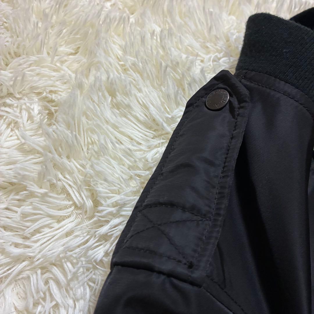 極美品 AVIREX フライトジャケット アーチロゴ コマーシャルロゴ M 黒