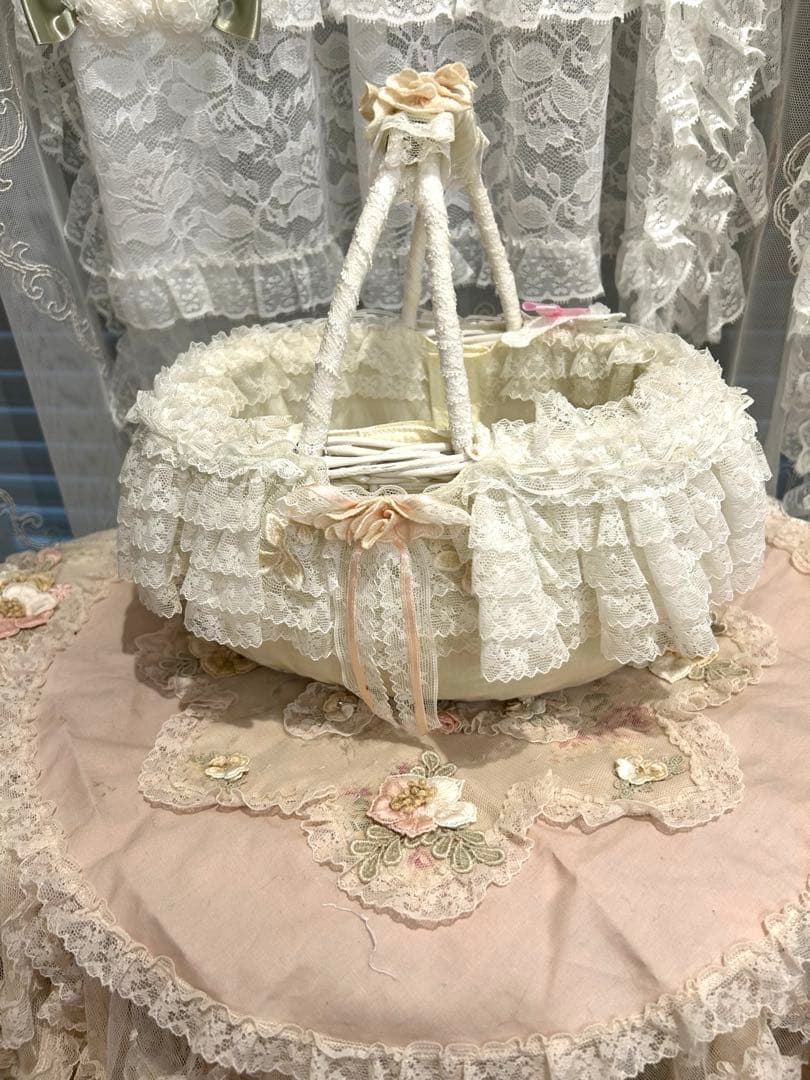 タク付き新品未使用さえらヒスクローネコットン 割烹着おまけ❤️さえらフリフリカゴ❤️