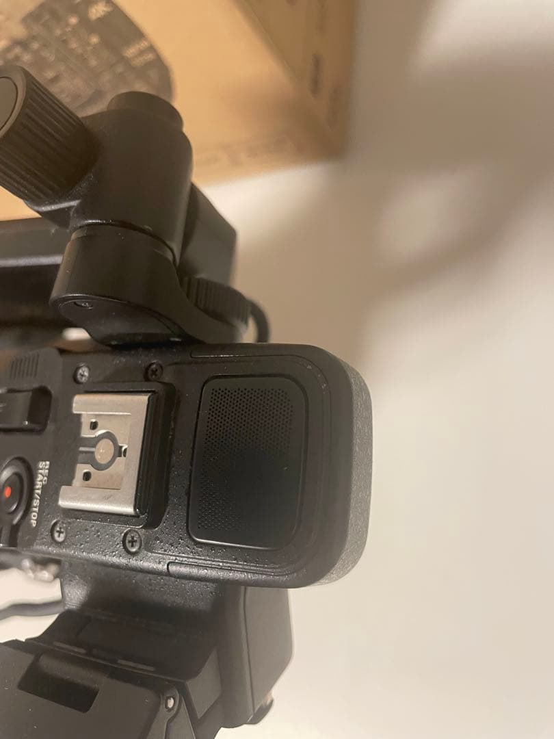 Sony FS5 II 業務用ビデオカメラ 本体　レンズ付き