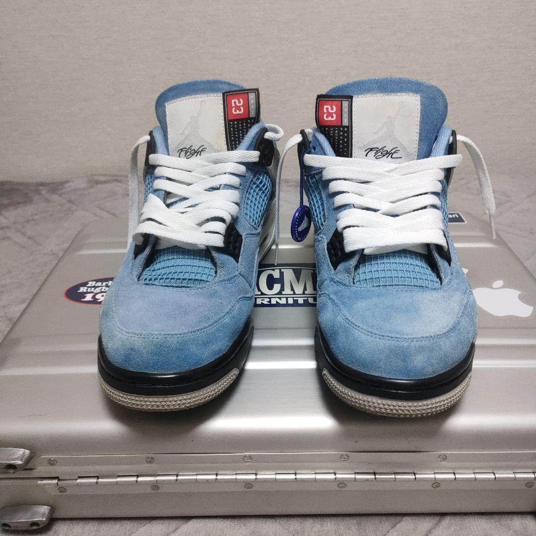 値下げ　ナイキ エアジョーダン4レトロ ユニバーシティ