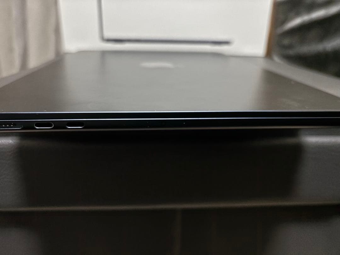 m*9様 M2チップ 13インチMacBook Air 8GB/256GB 20