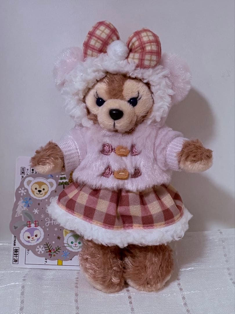 ディズニーシー ウィンターホリデー シェリーメイ ぬいぐるみバッジ