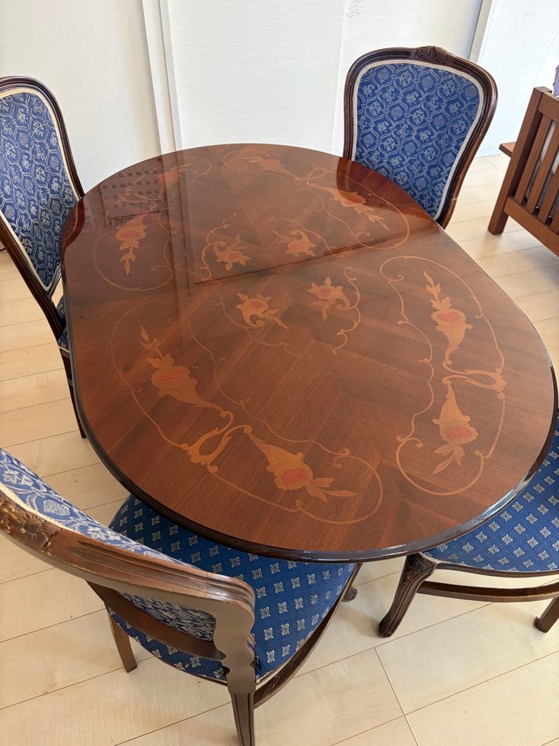 イタリア ダイニングテーブル 135cm 楕円形 象嵌 アッティカ 木製 猫脚